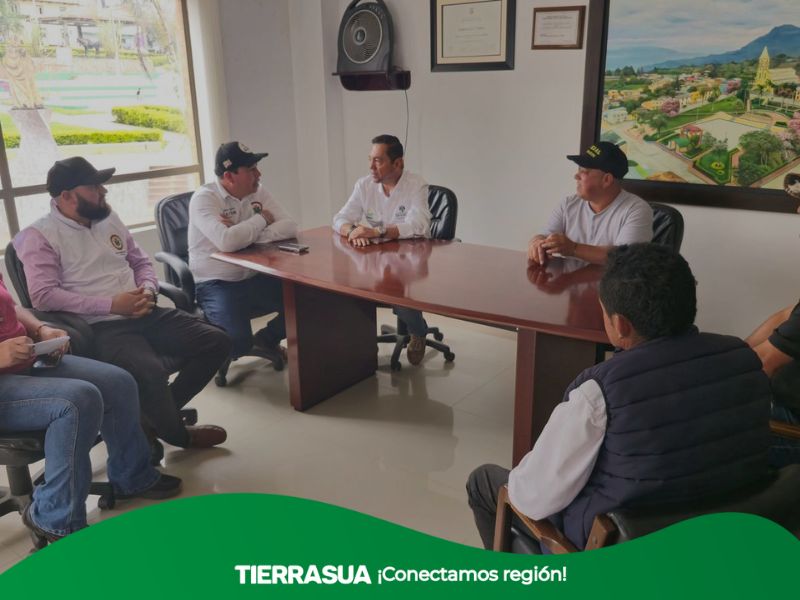 TierraSua gestiona maquinaria para fortalecer el mantenimiento rural en Zetaquira