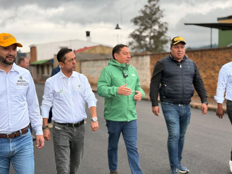 ¡Kilómetros de progreso en tiempo récord! Santa Rosa de Viterbo celebra su nueva vía pavimentada