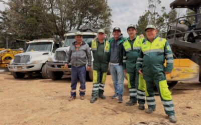 🚜 Cumplimos con hechos: Entrega de banco de maquinaria para fortalecer la movilidad en Ciénega